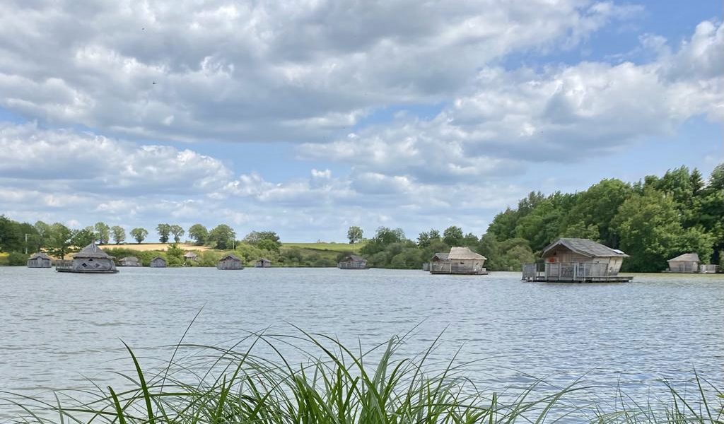 Un séjour PMR insolite en mode baroudeur| Village flottant de Pressac